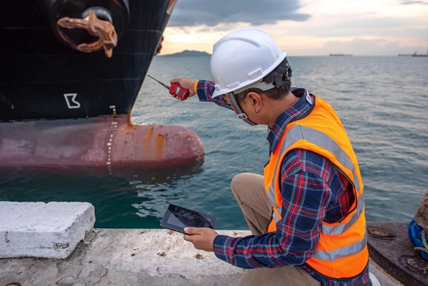 Surviox maritime compliance software for digital inspections and risk management